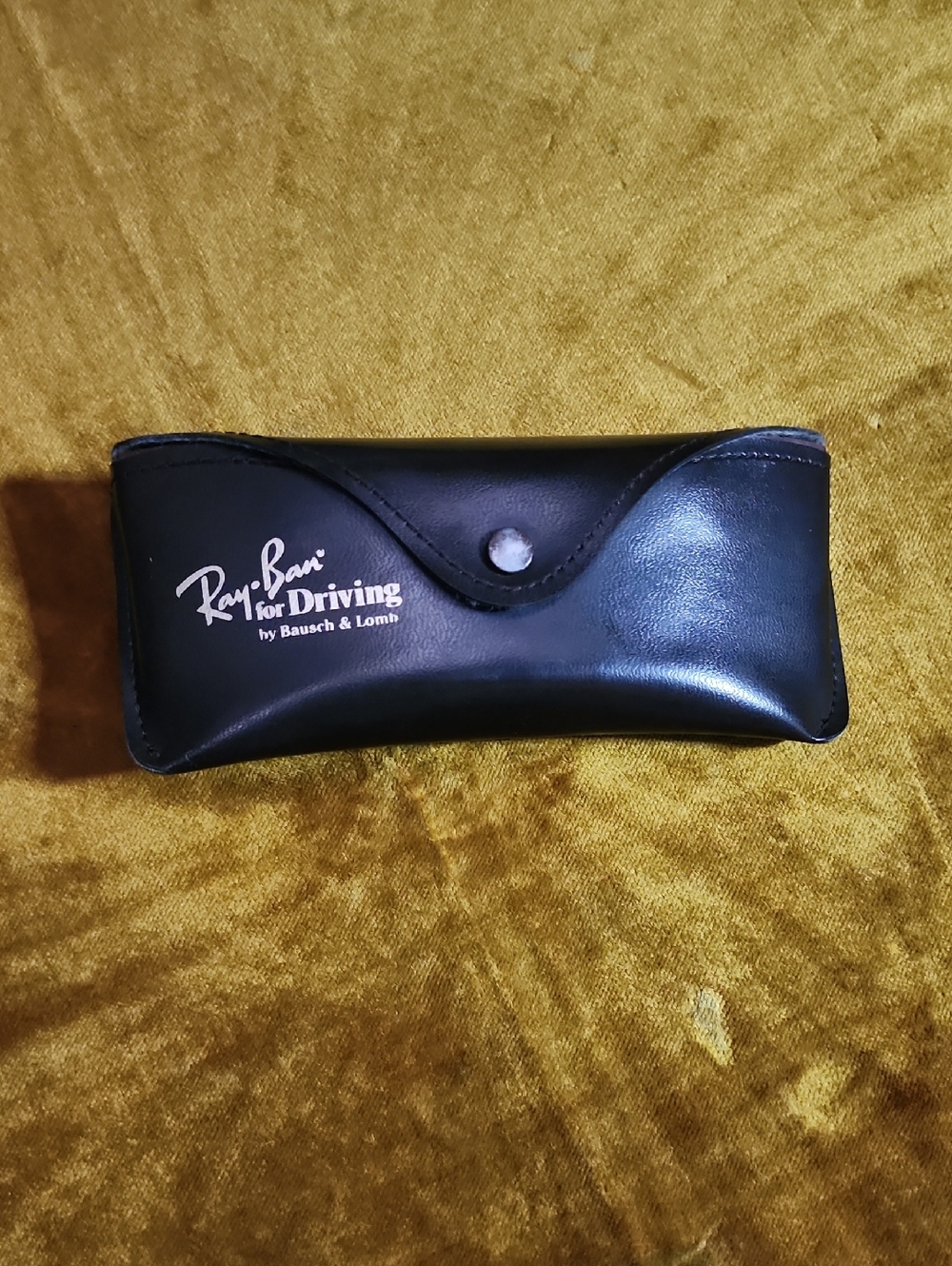🔥 HOT Deal Vintage Ray-Ban Black Sunglasses Visor Clip Case